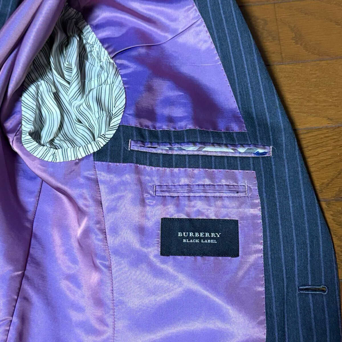 バーバリーブラックレーベル　ブルーストライプ　タスマニアウール バーバリーブラックレーベル ブルーストライプ タスマニアウール