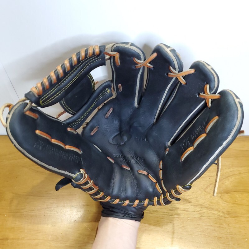 189 NIKE ナイキ 松井稼モデル 即戦力 軟式 内野手用グローブ NIKE ナイキ 松井稼頭央モデル KMシグネチャー 限定品 廃盤 激
