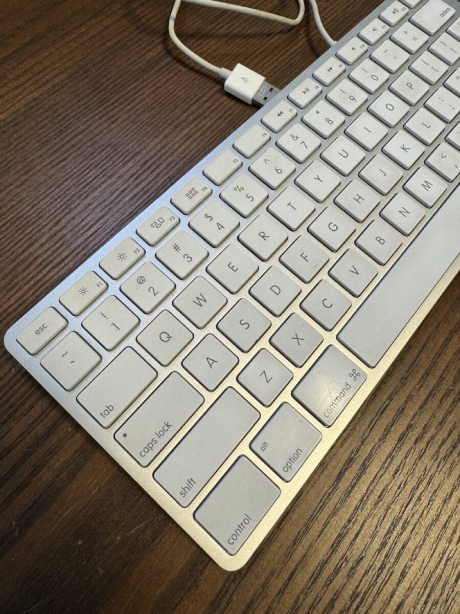 apple USキーボード　中古　USB-A　　送料込み！！