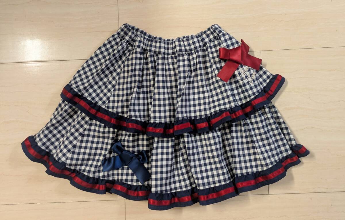 新品同様　シャーリーテンプル　スカート　サイズ120
