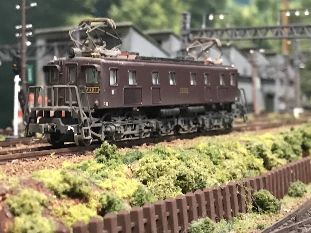 ◆◇國鉄EF12－1號機(jī)　高崎第二機(jī)関區(qū)　ぶどう色2號　デッキ付き電気機(jī)関車　ウエザリング加工?精密加工品◇◆