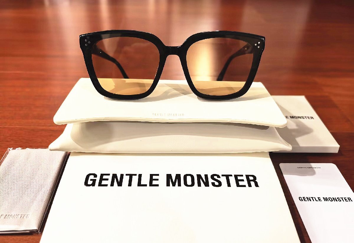 新品未使用※人気モデル*GENTLE MONSTER?ジェントルモンスター DEAR　登坂広臣 BTS 愛用?ブラック?サングラス?茶色