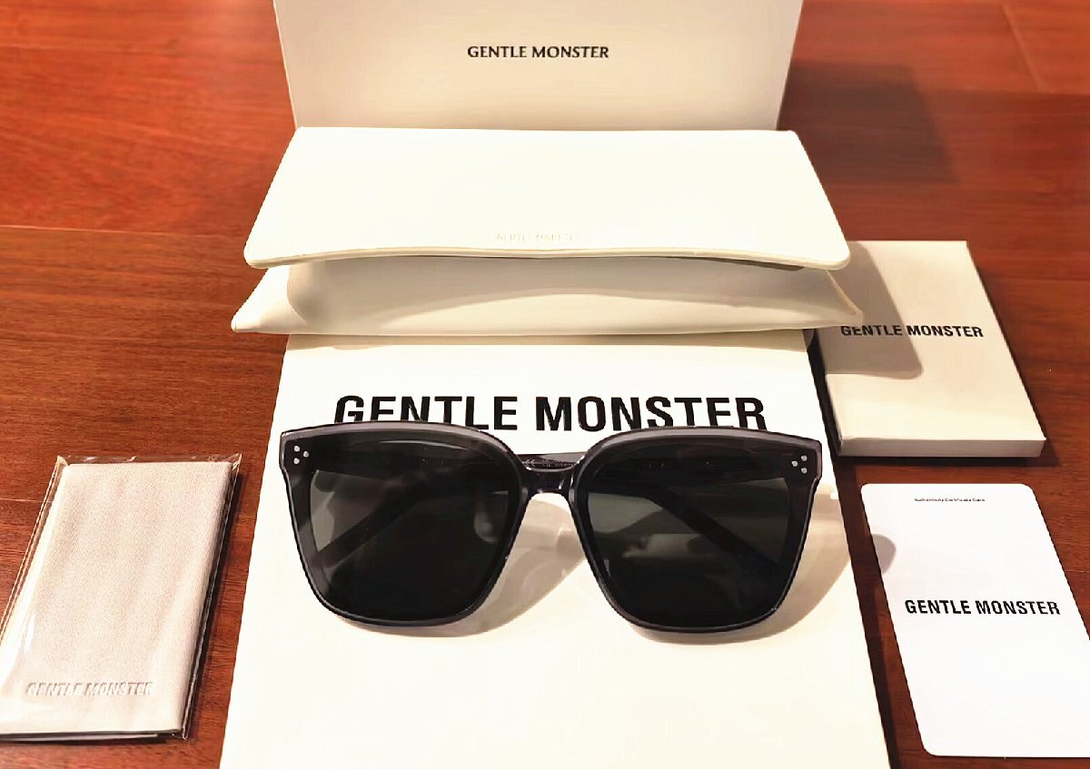 新品未使用※人気モデル*GENTLE MONSTER?ジェントルモンスター DEAR　登坂広臣 BTS 愛用?ブラック?サングラス?黒