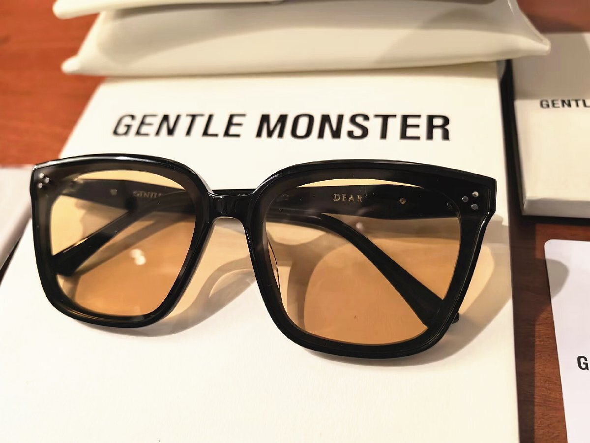 新品未使用※人気モデル*GENTLE MONSTER?ジェントルモンスター DEAR　登坂広臣 BTS 愛用?ブラック?サングラス?茶色