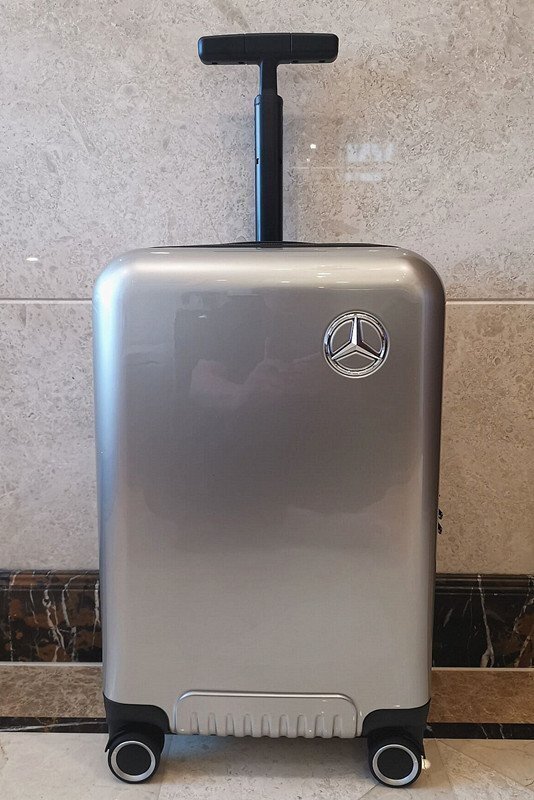高級品※Mercedes-Benz?メルセデス?ベンツ*軽量オリジナル※ダイヤルロック?スーツケース*機內(nèi)持ち込み*旅行*出張?キャリーケース?銀