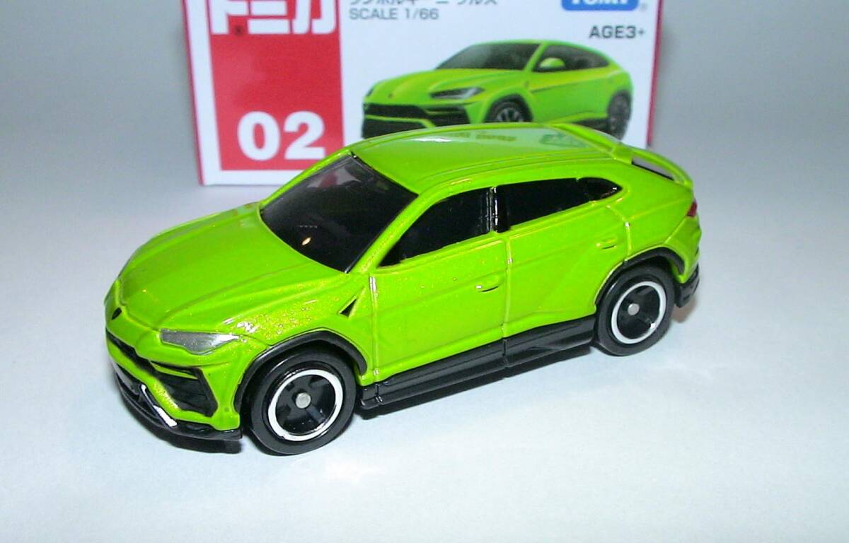 新品 アジア限定 ランボルギーニ・ウルス _画像3