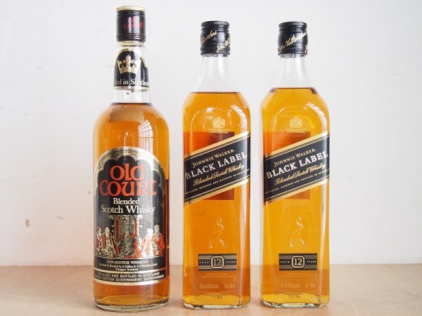 未開封 古酒 スコッチウィスキー 3本セット　ウィスキー　OLD COURT　760ml　43％　JOHNNIE WALKER BLACK LABEL　700ml　40％　箱無し　T52