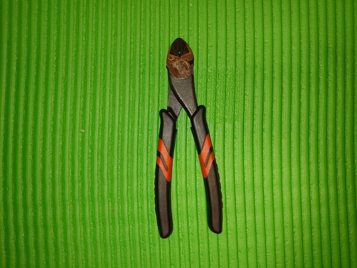 ◎【新品?未使用】 KTC ニッパー PN1-150