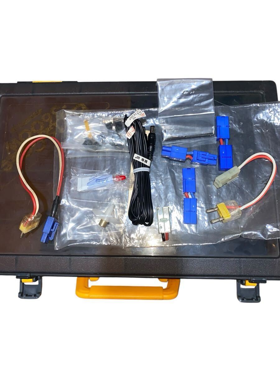 管:S411 動(dòng)作未確認(rèn) タミヤ プロポ 送信機(jī) KO PROPO BEAT 202 QD OCTA-CHARGER その他 ケース付