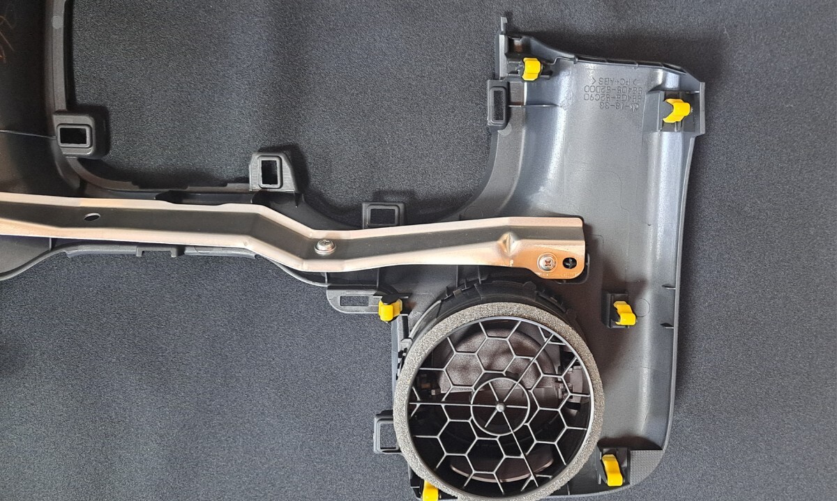 新品外し　トヨタ　スペイド　後期インパネ　SPADE　TOYOTA_画像5
