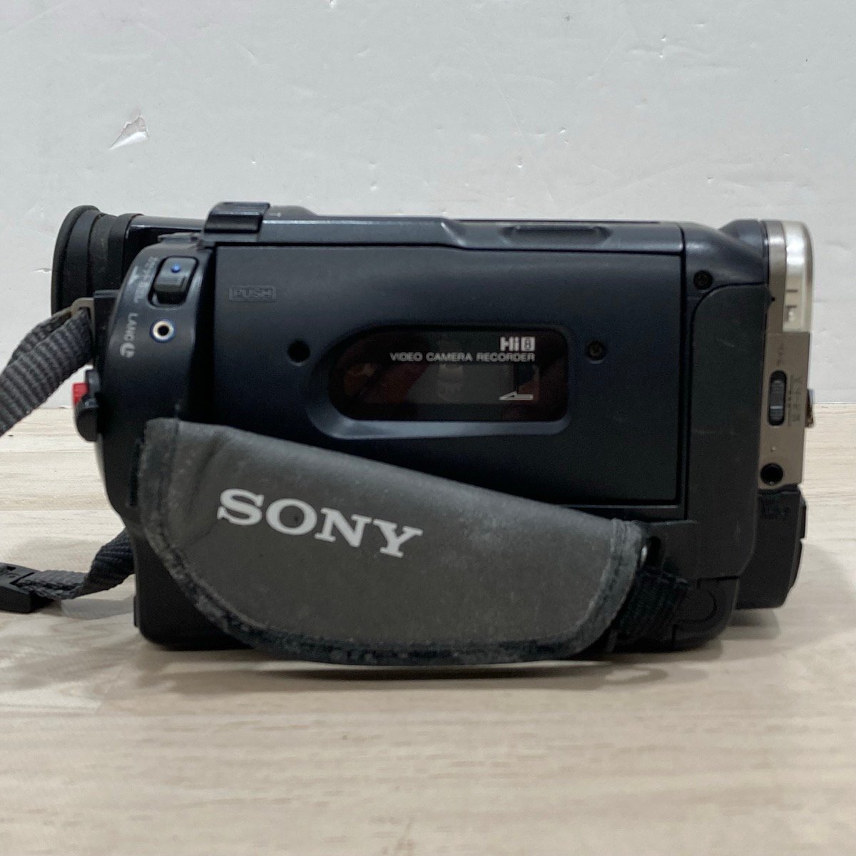 動(dòng)作品 Sony ビデオカメラ Handycam Hi8 CCD-TR290[F5111]