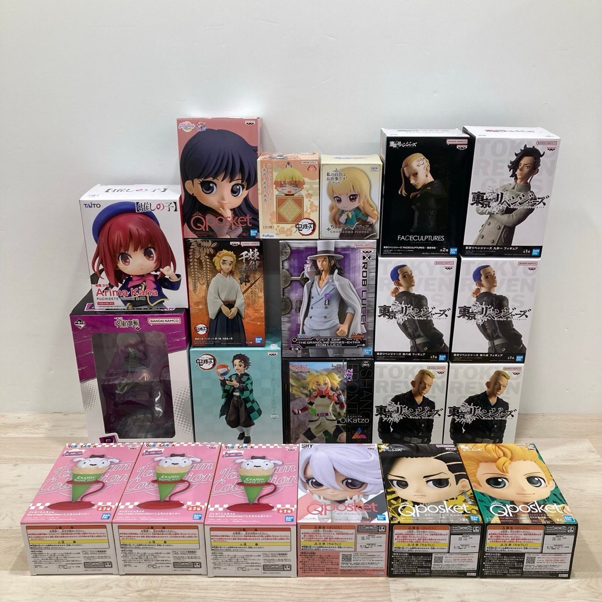 BANPRESTO - アーニャ　ワンピース　鬼滅の刃　呪術廻戦　東リベ　フィギュア　40個まとめ売り アーニャ ワンピース 鬼滅の刃 呪術廻戦 東リベ フィギュア 40個