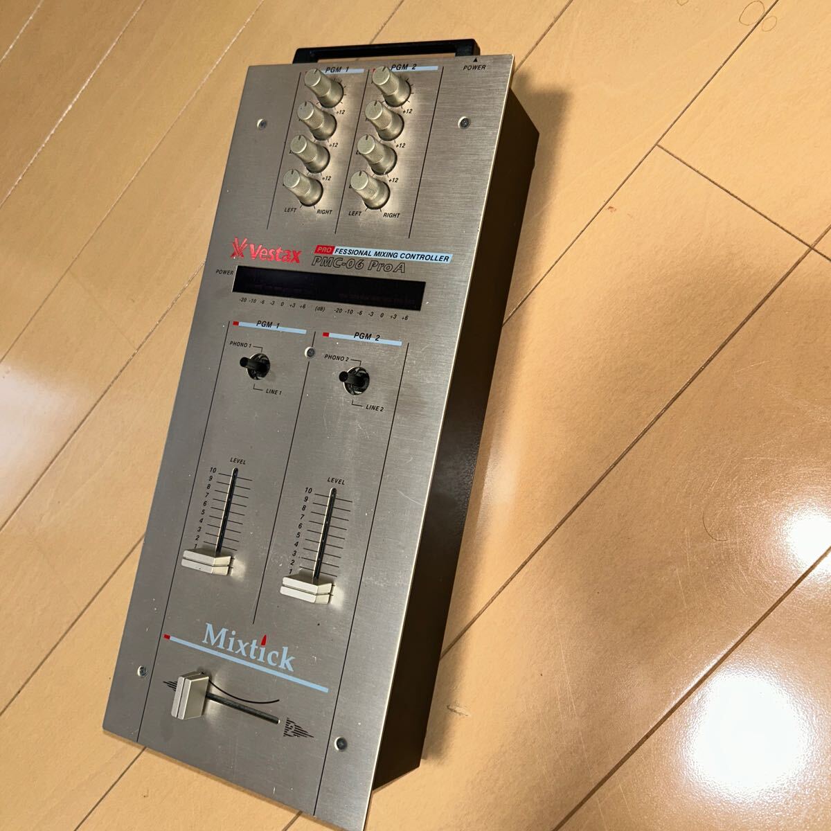 Vestax PMC-06 Pro A DJミキサー アダプター付き Vestax PMC-06 Pro A DJミキサー 純正アダプター付き|Yahoo