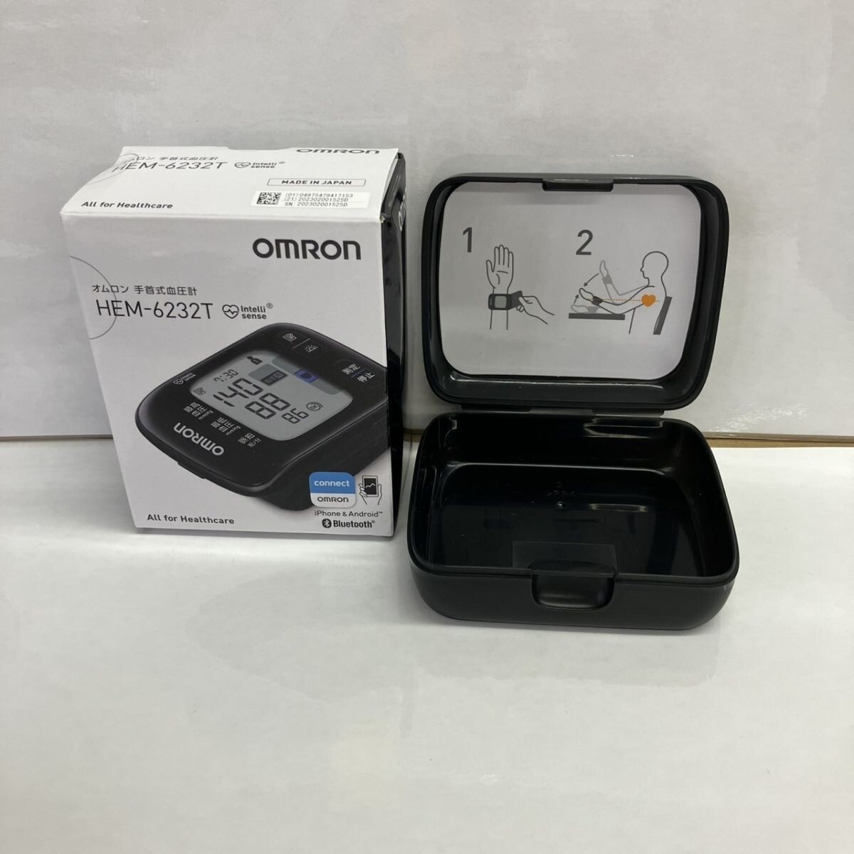D308-SB2-1936◎ OMRON オムロン 手首式血圧計 HEM-6232T ヘルスケア 本體 ブラック通電確認済み FA