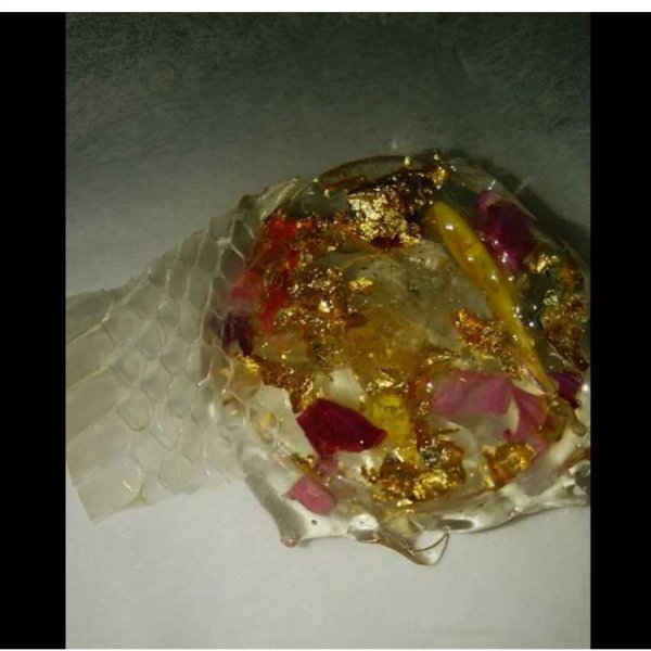 ....... принимается. удача в деньгах скидка .. body качество . делать .. оценка очень популярный . сырой