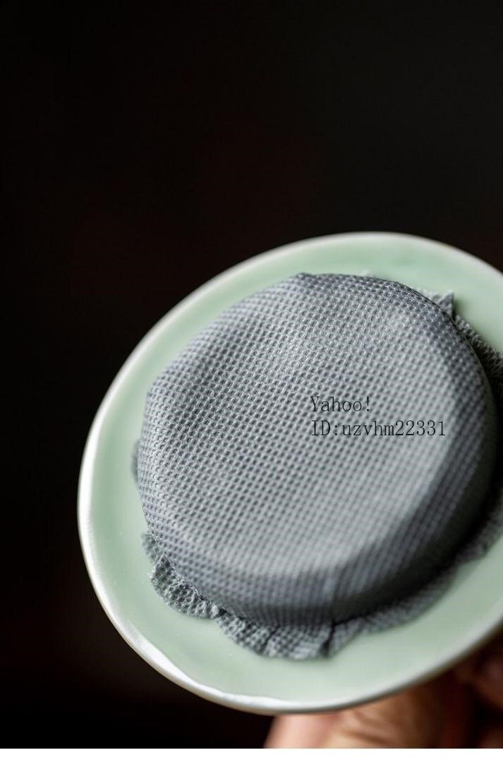 中国美術 茶筒 茶器 茶入れ 茶道具 青磁 花が咲きます似錦お茶の缶 中国美術 茶筒 茶器 茶入れ 茶道具 青磁 花が咲きます似錦お茶の