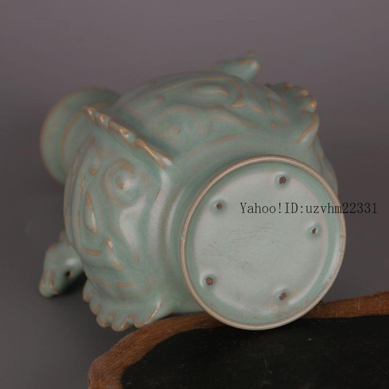 北宋汝窯元祐年双羊回紋尊瓶 景徳鎮 陶磁器 装飾品 工芸品 美術品 置物 北宋汝窯元祐年双羊回紋尊瓶 景徳鎮 陶磁器 装飾