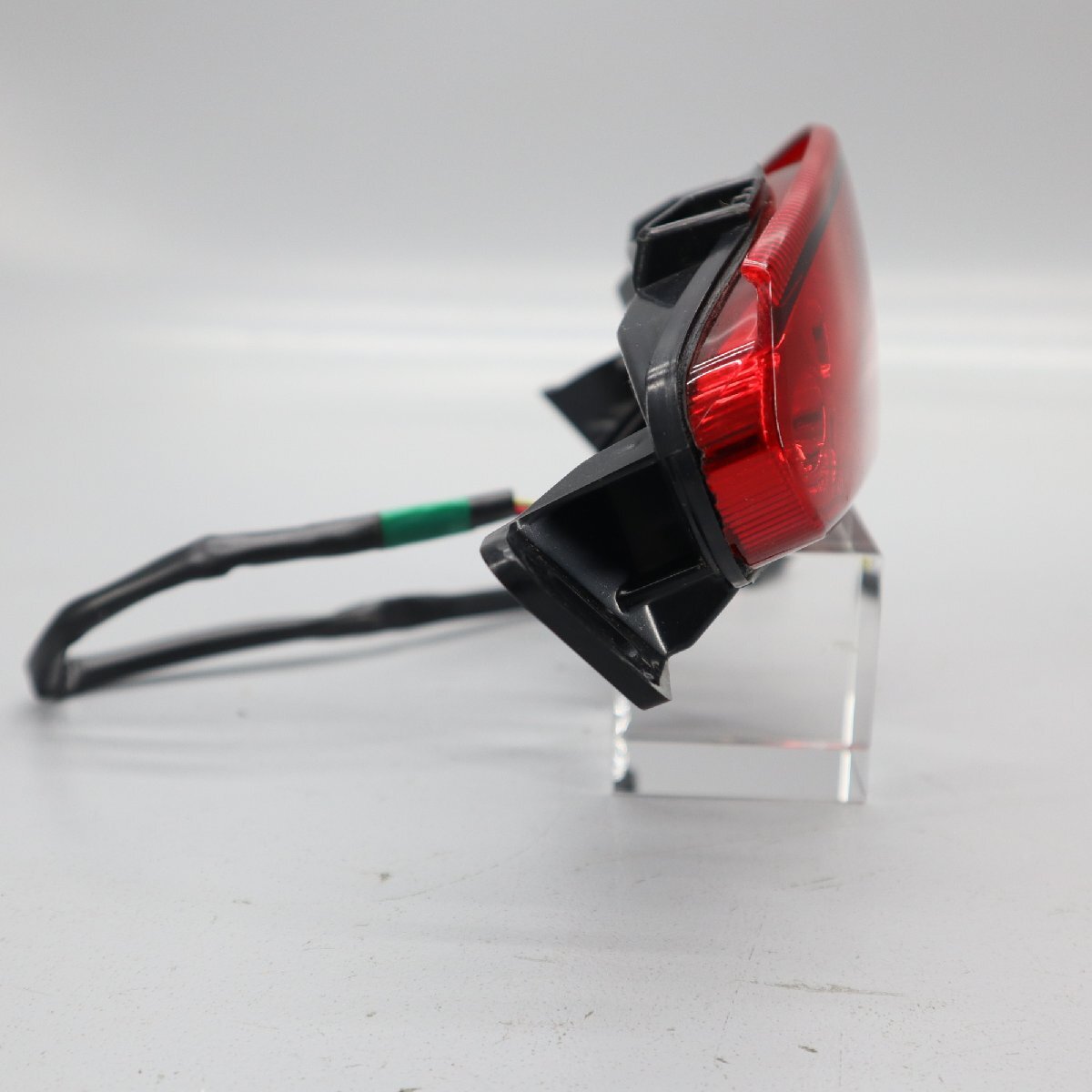 カワサキ Ninja ニンジャ400 純正 LEDテールランプ　250609BD0397