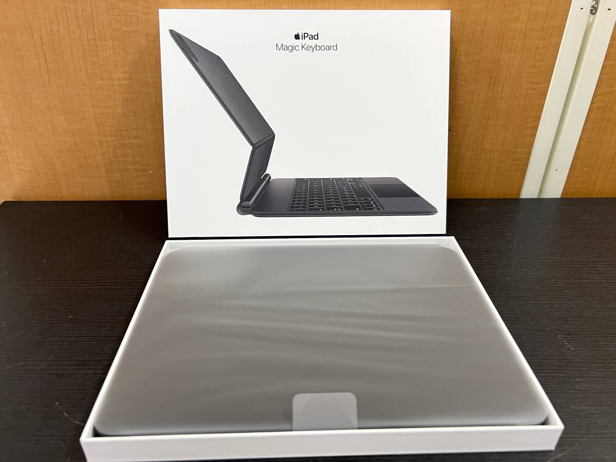 【展示品】 Apple/アップル iPad MagicKeyboard MXQT2J/A Model A2261 ブラック マジックキーボード 極美品 ほぼ新品●「管理No.CA9179」_画像1