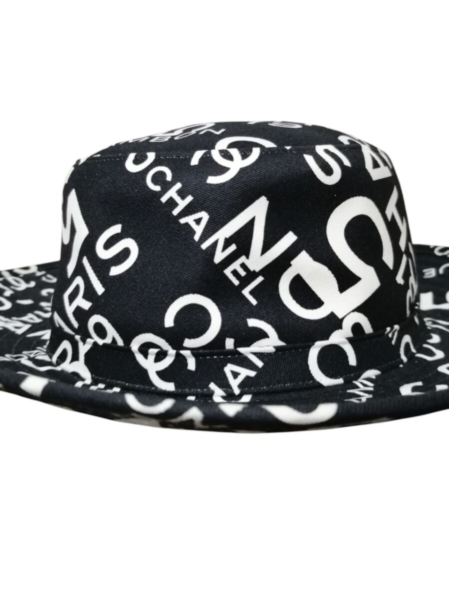 【新作】CHANEL ココビーチ CCロゴ総柄 バケットハット 黒 レア 美品 vintage CHANEL ココマーク バイシー 帽子 58 つば広