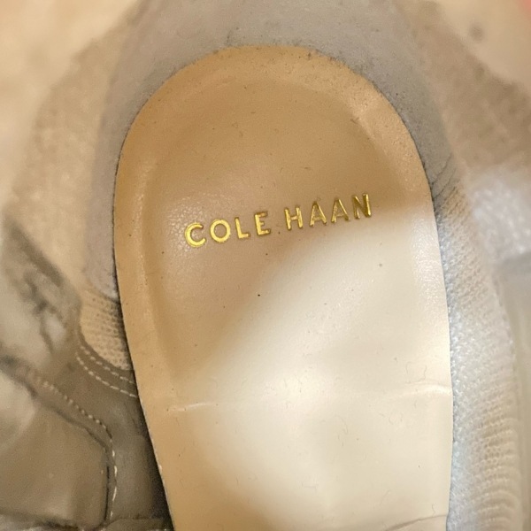 コールハーン COLE HAAN ショートブーツ 7B - ファー グレーベージュ×白 レディース サイドジップ/ウェッジソール 靴