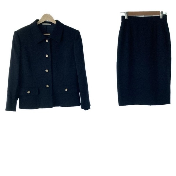 アクアスキュータム Aquascutum スカートスーツ - 黒 レディース 肩パッド レディーススーツ
