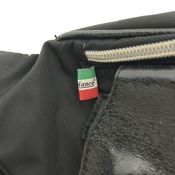 オロビアンコ OROBIANCO ウエストポーチ - レザー 黒 美品 バッグ