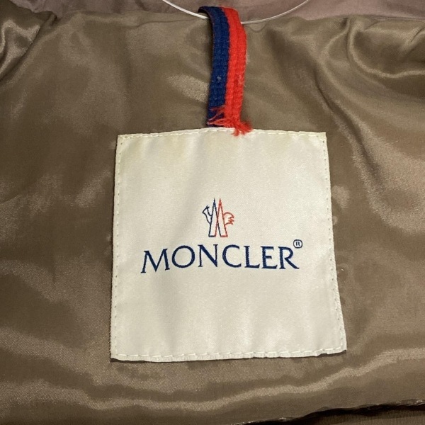 モンクレール MONCLER ダウンジャケット サイズ2 M FRAISE(フレーズ) ベージュ レディース 長袖/ジップアップ/冬 ジャケット_画像3