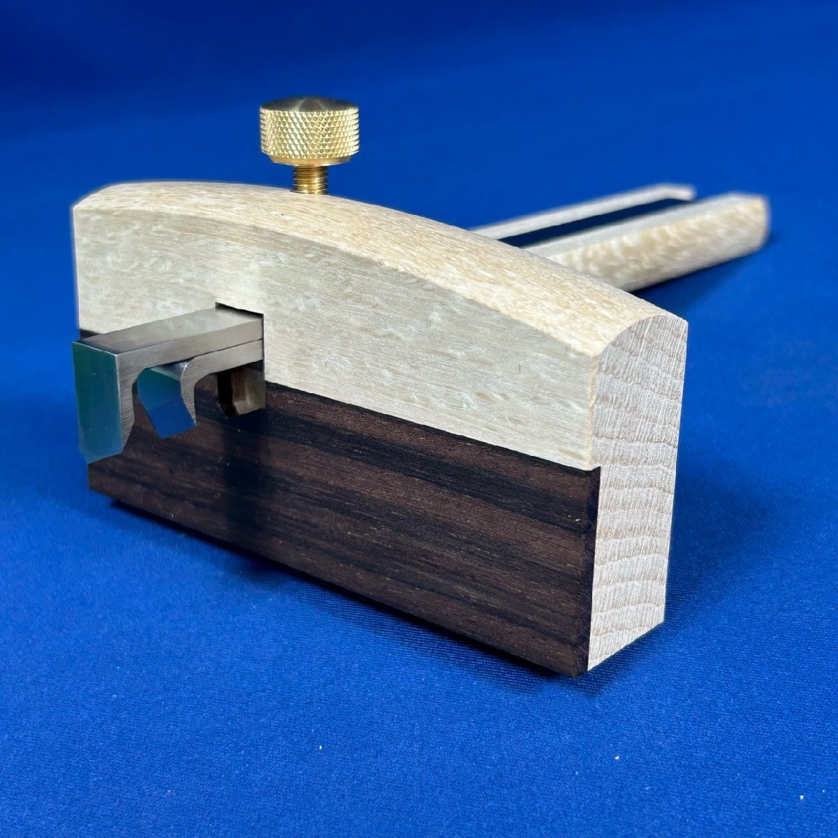 《希少品!!》【松井精密工業(yè)】二丁鎌毛引き 150mm(マグネット付)/NKM-150W『黒檀張り』『刃部：青紙スーパー鋼』『真鍮丸ネジ』【新品】