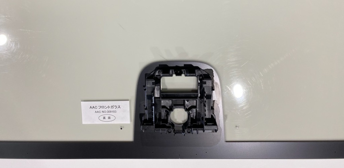 フロントガラス ギガ 大型 トラック いすゞ 純正品番:※8-975348171(GG) CX*/CY*/EX*系 色:ブロンズ ボカシ:ブロンズ 309103