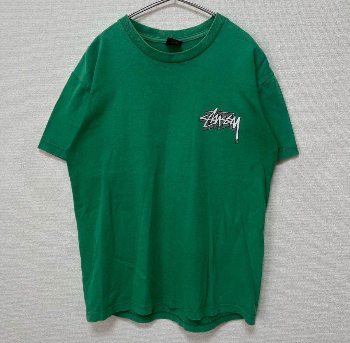 Stussy ステューシー グリーン 緑 Tシャツ Mサイズ グラフィック 古著 半袖Tシャツ
