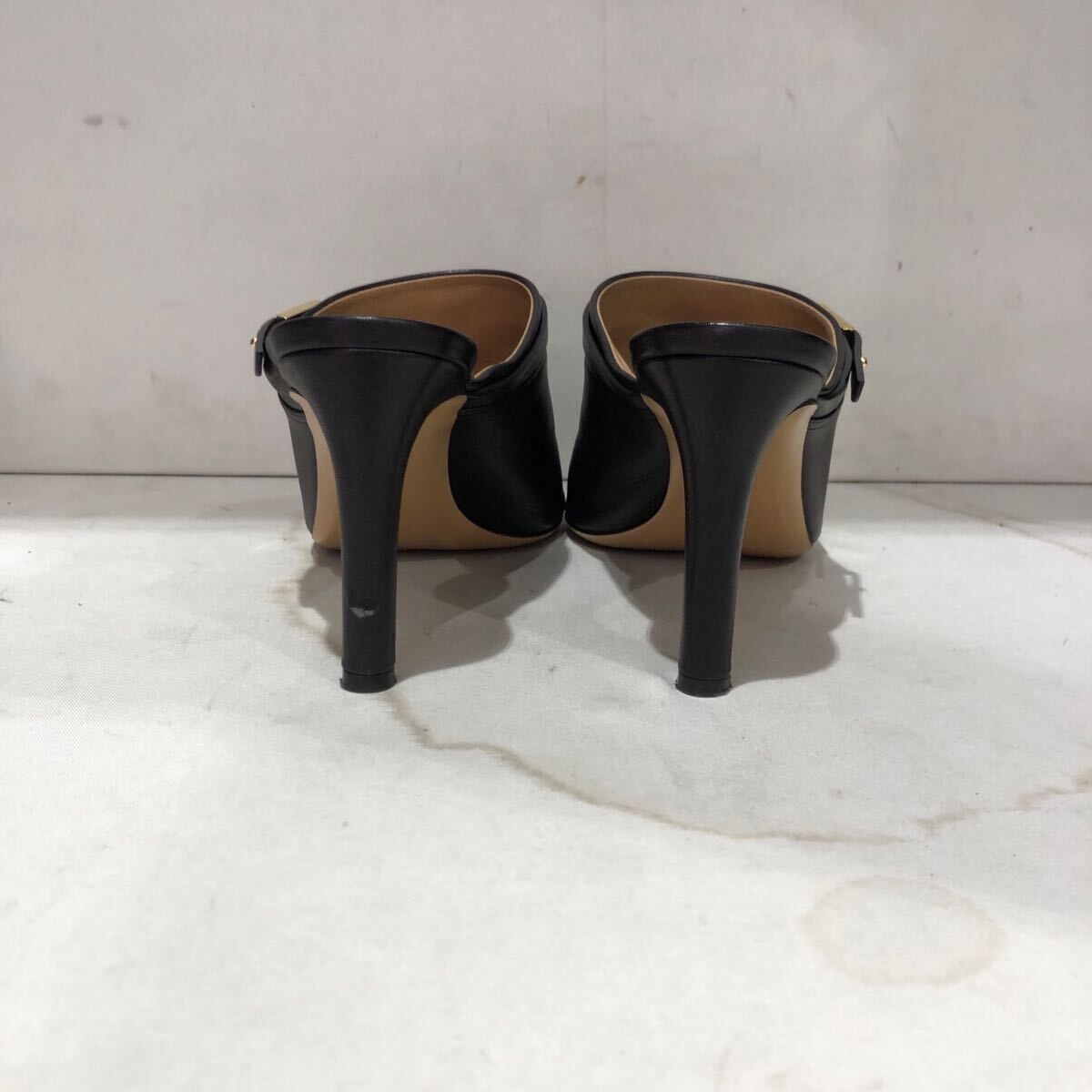 ts20250621[Salvatore Ferragamo] Salvatore Ferragamo сандалии кожа высокий каблук черный 7 1/2