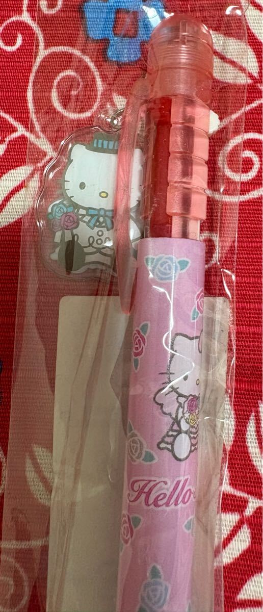 HELLO KITTY ご當(dāng)?shù)叵薅ā◇救毪辍ˉ欹咯`セット　キティちゃん　ダニエルくん　ウェディング　缶入り　メモ　ボールペン　wedding ドレス