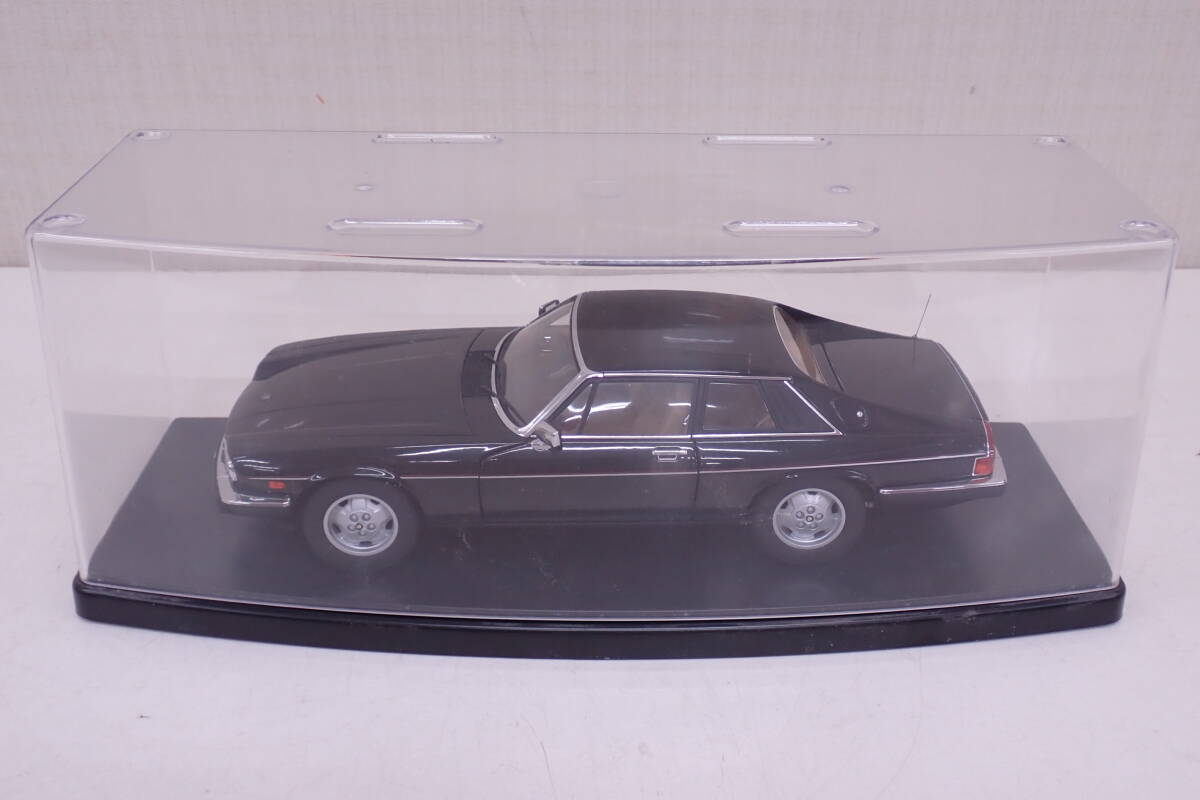  прекрасный товар AUTOart Jaguar миникар 1/18 Jaguar XJ-S V12 G06035T