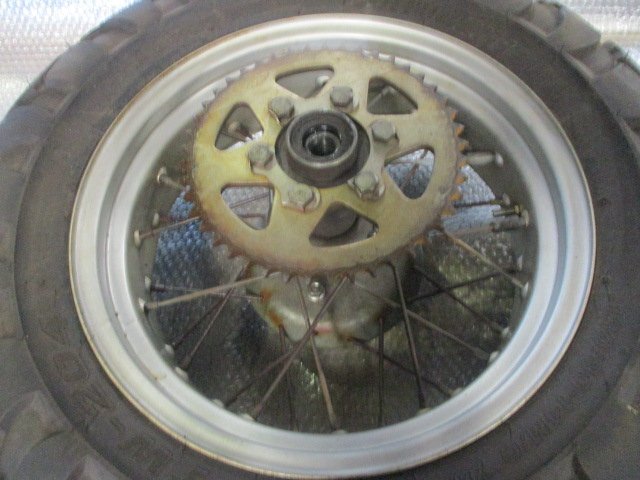 A7AG05 TW200 リアホイール DG07J S