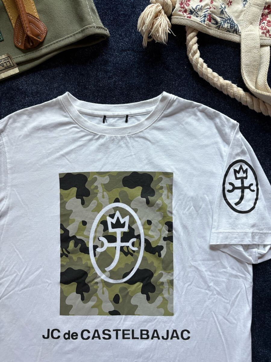 超美品 Castelbajac カステルバジャック 豪華ロゴプリント 高品質(zhì)コットン100％素材 クルーネック 半袖Tシャツ sizeM ホワイト