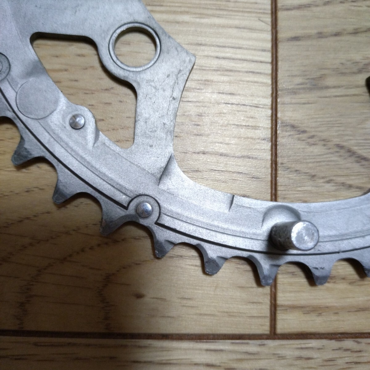 【値下げ】シマノ チェーンリング PCD BCD 104 フロントシングル 4つ穴アーム 44t DEORE XT デオーレ オールド マウンテン③チタン色_画像3