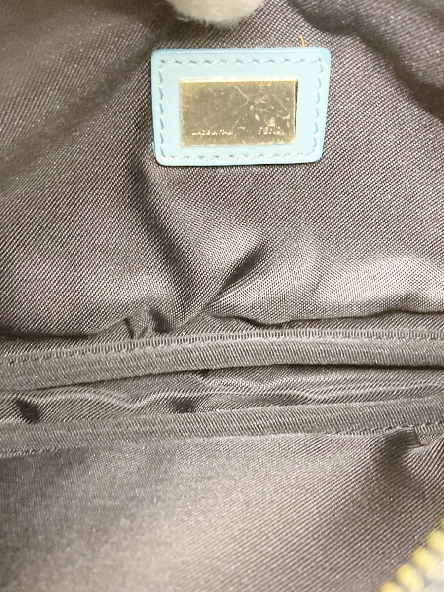 ◆◆【FENDI】 フェンディ ズッキーノ柄 ハンドバッグ ポーチ ズッカ柄 パイピングレザー レディース oi ◆◆