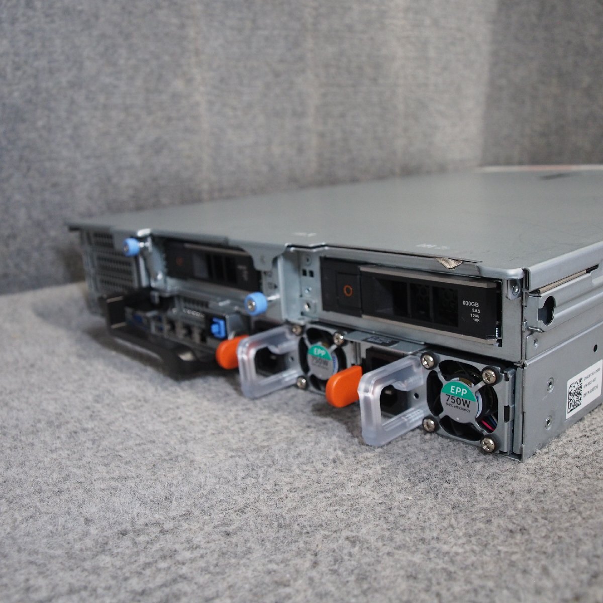 DELL EMC NX3240 Xeon Silver 4214 2.2GHz x2基 64GB サーバー ジャンク K37299