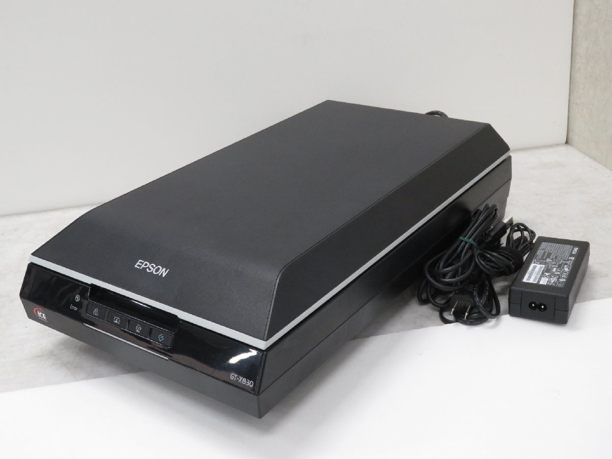 EPSON GT-X830 планшетный сканер -A4 соответствует б/у B63781