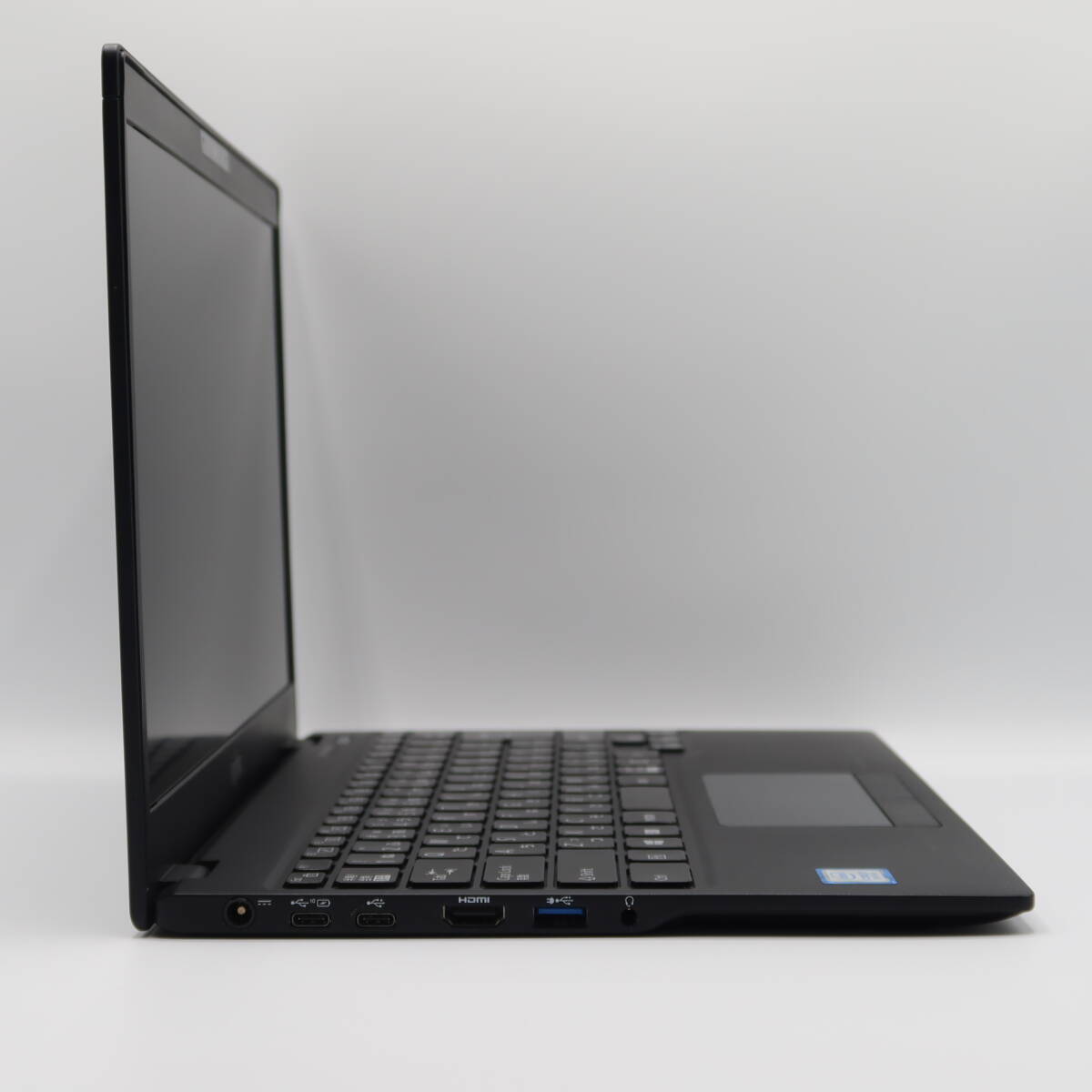13.3型 軽量モデル WU2/D2 FMVWD2U28 8世代 Core i7-8565U メモリ8GB SSD256GB