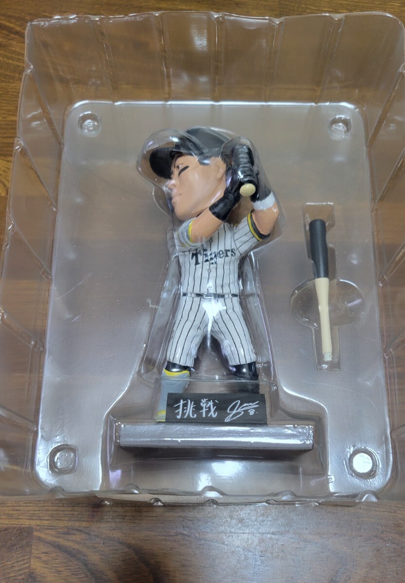 阪神タイガース 佐藤輝明 ボブルヘッド人形 フィギュア(記念品