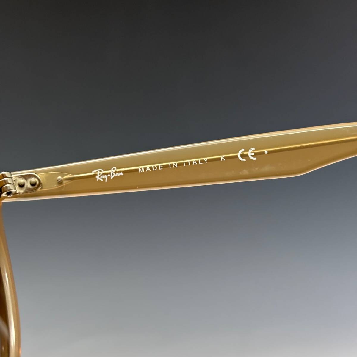 1円?狀態(tài)良【レイバン/Ray-Ban本物】サングラス/RB-2180-F/プラスチックフレーム/グレージュ【B360①M(fèi)