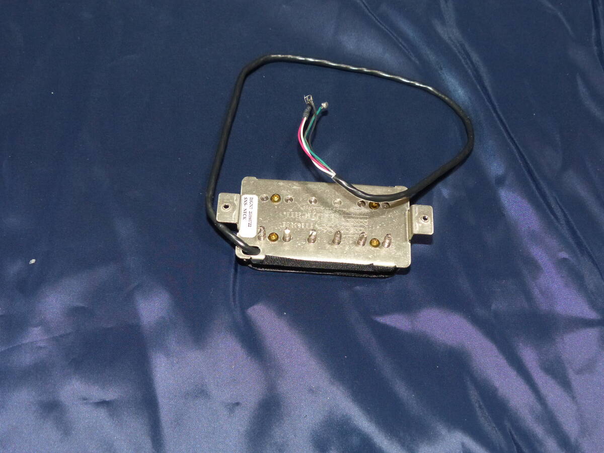 **SEYMOUR DUNCAN (sei moa Dan can ) / Saturday Night Specail Neck шея Black**