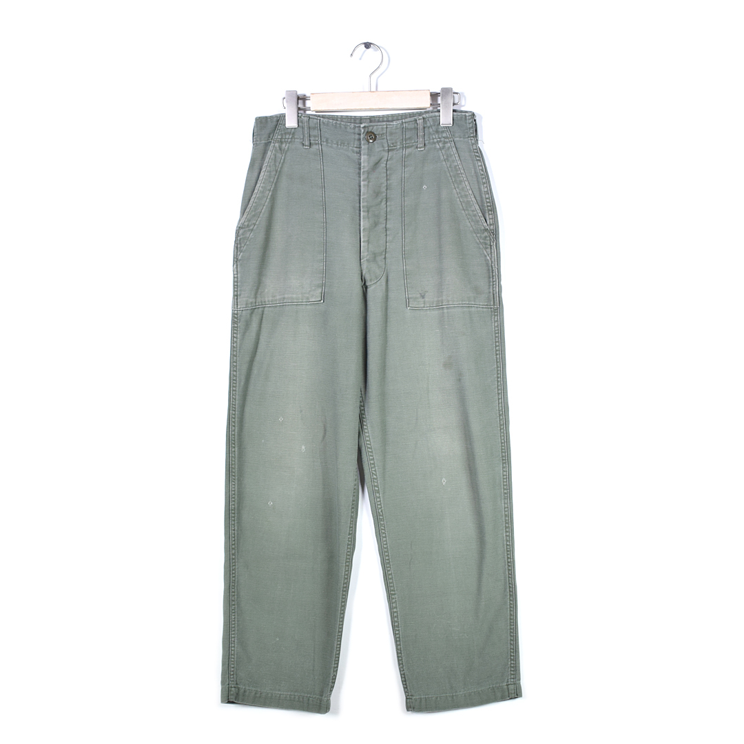【送料無料】70s U.S.ARMY OG-107 ベイカーパンツ ファティーグパンツ 米軍 ミリタリー コットン ヴィンテージ W30 アメカジ 古著 @EB0010