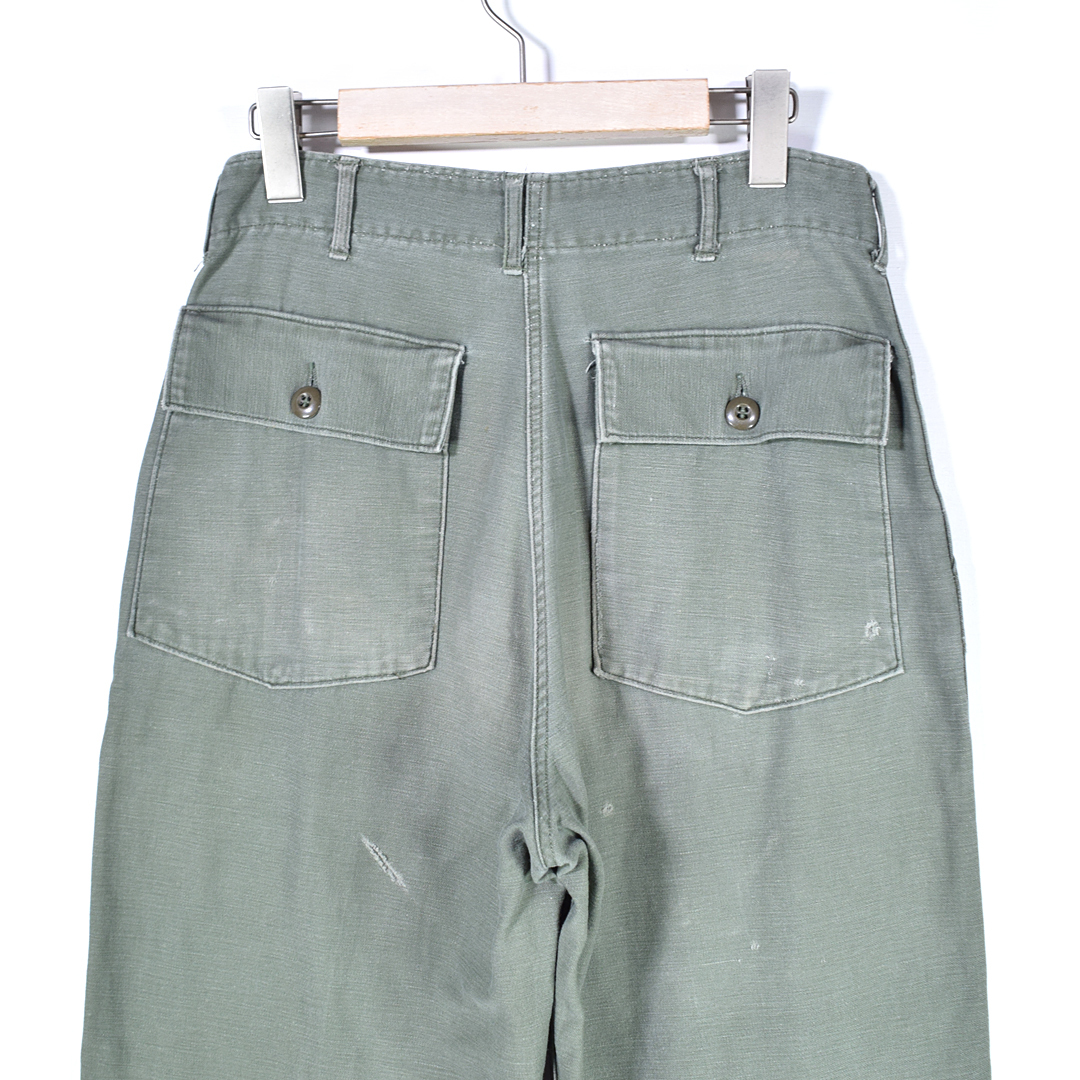 【送料無料】70s U.S.ARMY OG-107 ベイカーパンツ ファティーグパンツ 米軍 ミリタリー コットン ヴィンテージ W30 アメカジ 古著 @EB0010