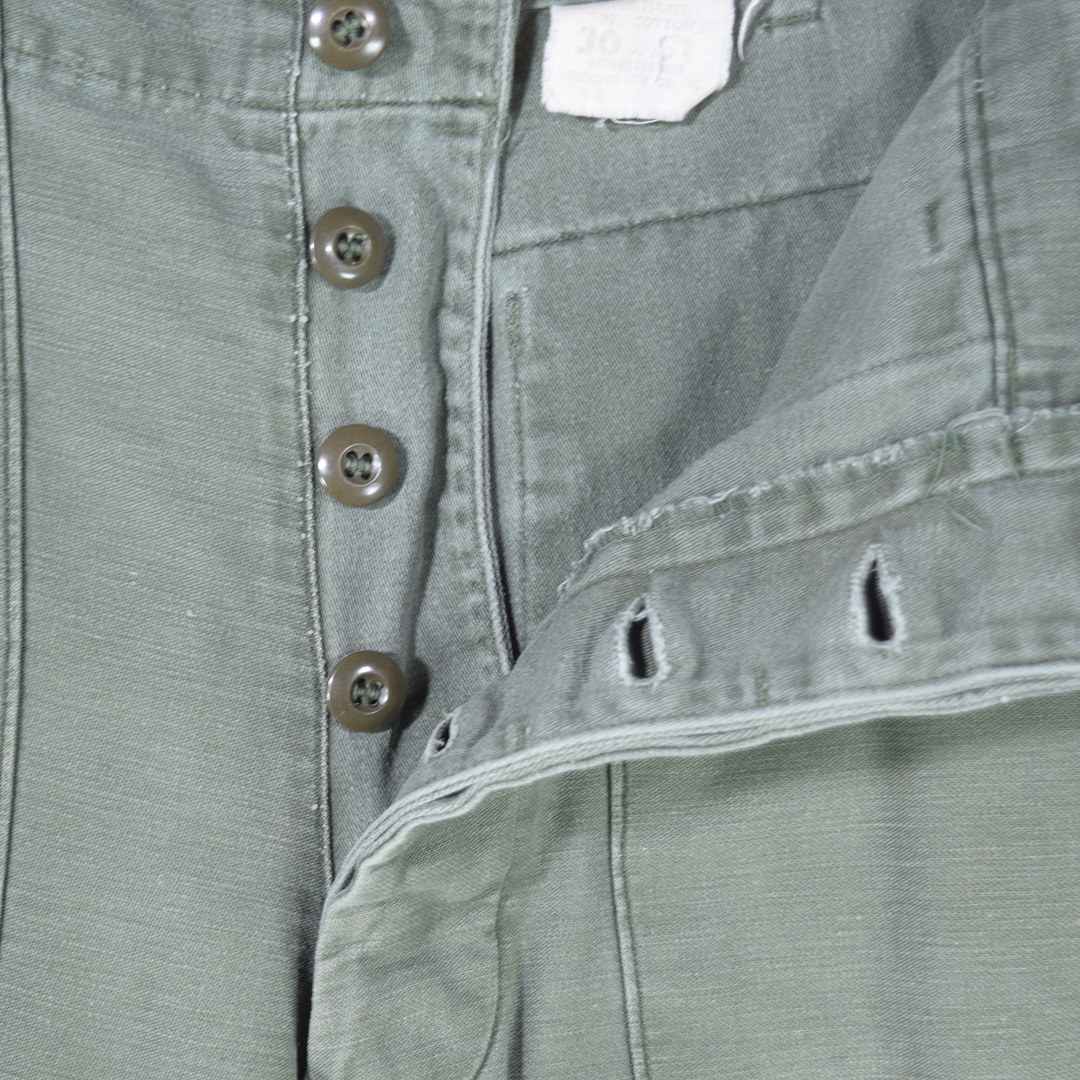 【送料無料】70s U.S.ARMY OG-107 ベイカーパンツ ファティーグパンツ 米軍 ミリタリー コットン ヴィンテージ W30 アメカジ 古著 @EB0010