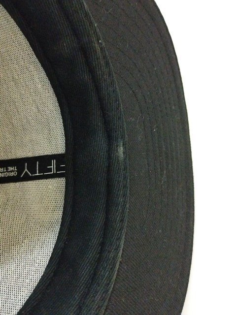 X191a [コラボ] STUSSY×NEW ERA ステューシー×ニューエラ キャップ 7?3/4 61.5cm ブラック 59FIFTY スカル刺繍 | ファッション小物 Q