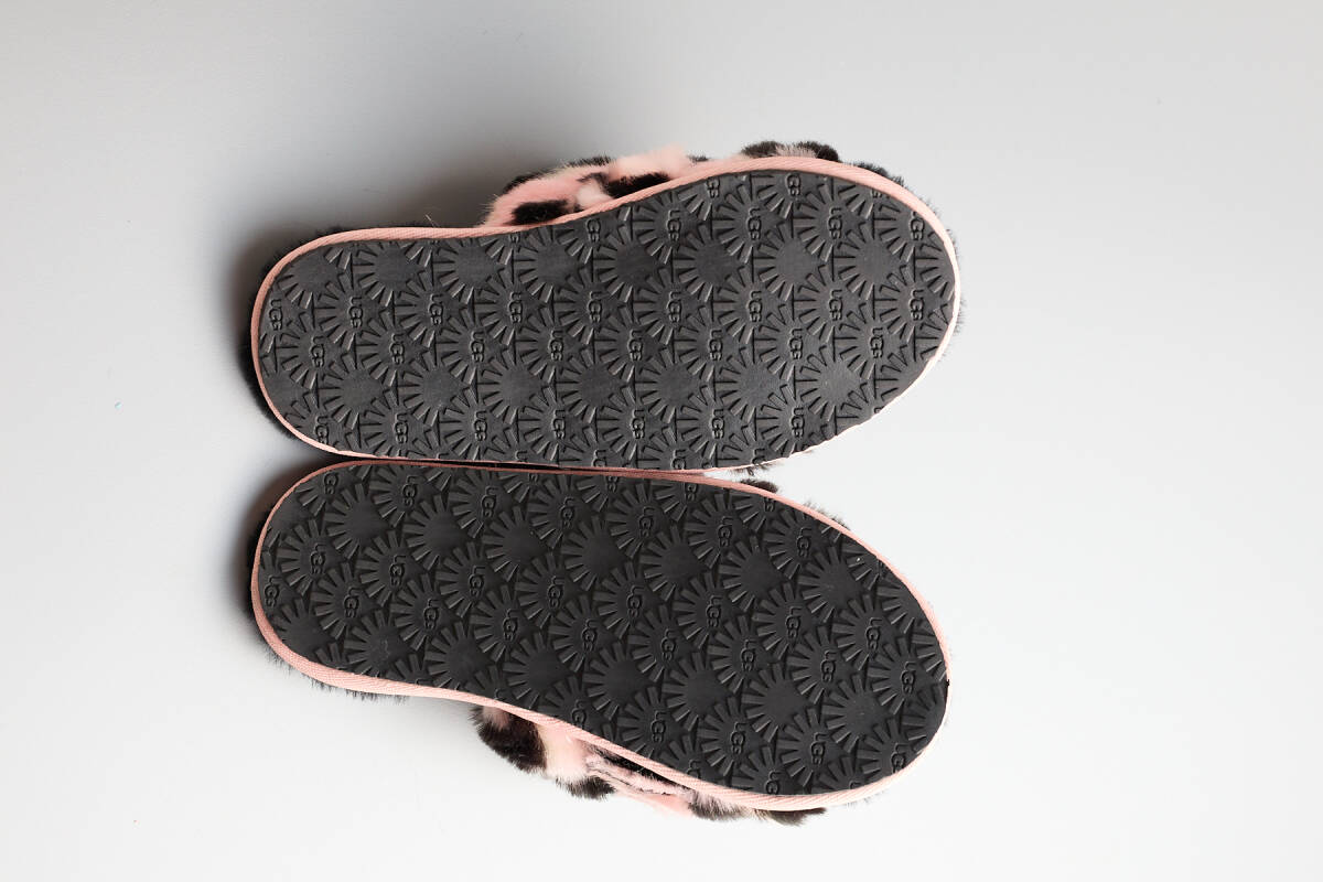 UGG アグ フラッフ イヤー アニマリア Fluff Yeah Animalia USA12 JP18.5cm レオパード柄 サンダル ピンク_画像3