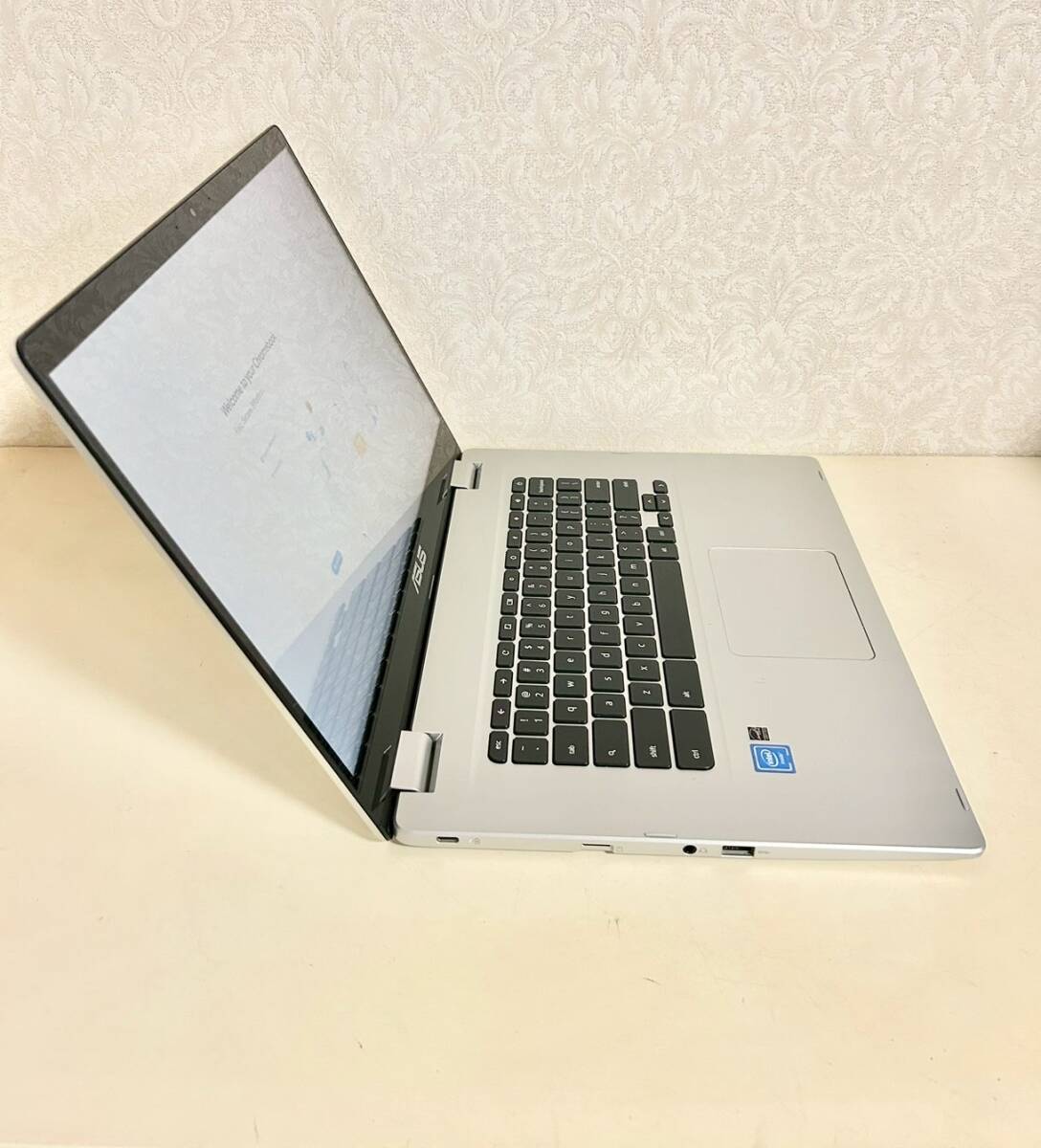 ASUS Chromebook C523N クロームブック /Pentium N4200/eMMC 64GB/メモリ4GB